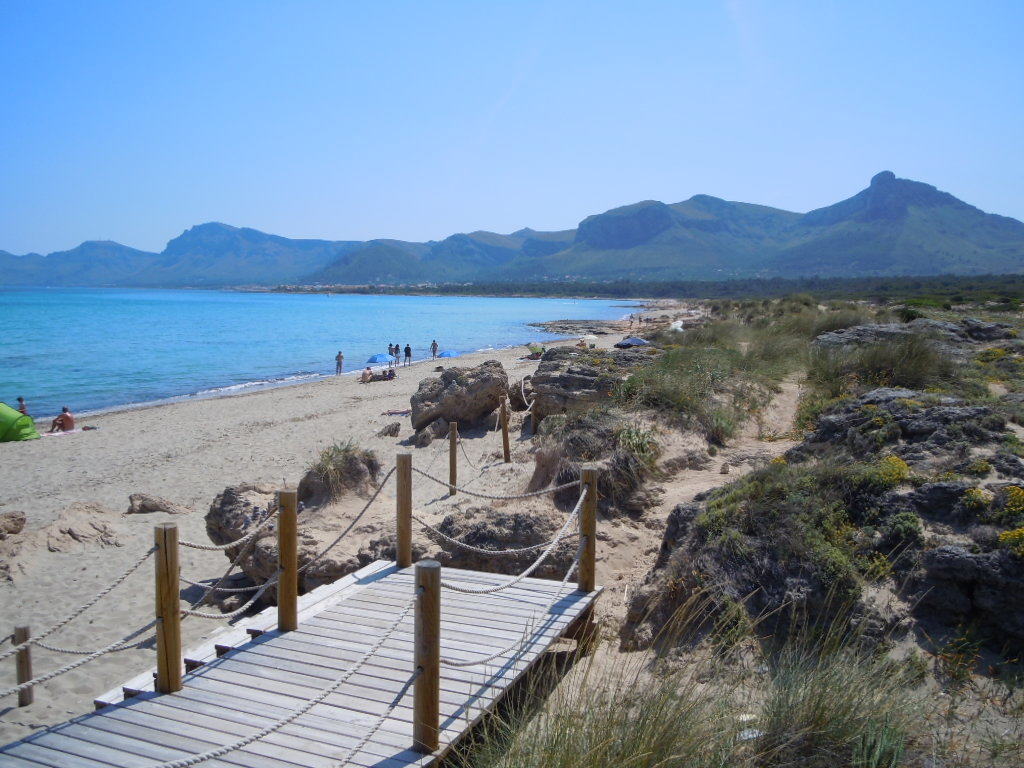 En av de allra vackraste stränderna på Mallorca - Son Serra de Marina