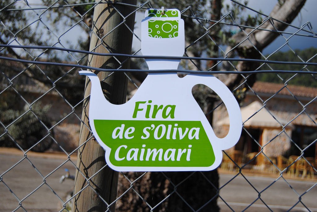 Nu i helgen är det dags för XVI Fira de s'Oliva i Caimari (16-17 november 2013)