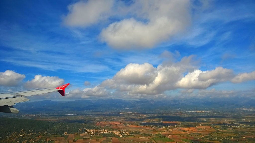 I oktober landade och lyfte 2.227.640 flygresenärer på Mallorca - en minskning med 0,2 procent